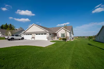 1827 S Cascade Street, Fergus Falls, MN 56537 - Photo 5