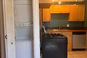 423 W 31st St, Minneapolis, MN 55408 - Photo 15