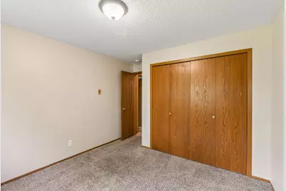 5447 Babcock Trail #S206, Inver Grove Heights, MN 55077 - Photo 15