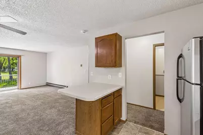 5447 Babcock Trail #S206, Inver Grove Heights, MN 55077 - Photo 7