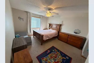 8920 Pheasant Lane, Saint Bonifacius, MN 55375 - Photo 11
