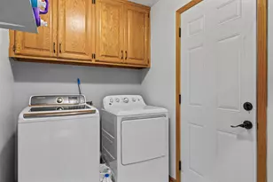 430 2nd St SE, Plainview, MN 55964 - Photo 31