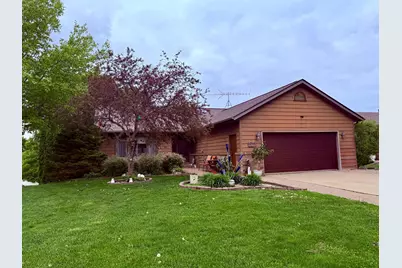 430 2nd Street SE, Plainview, MN 55964 - Photo 1