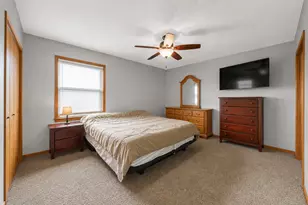 430 2nd St SE, Plainview, MN 55964 - Photo 9