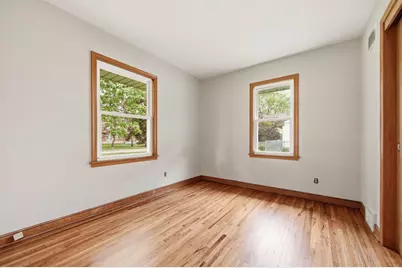 1015 Dionne Street, Roseville, MN 55113 - Photo 19