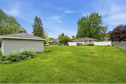 1015 Dionne Street, Roseville, MN 55113 - Photo 31