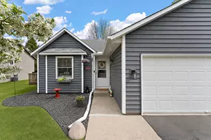 17492 Ixonia Path, Lakeville, MN 55044 - Photo 5