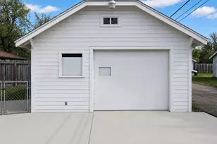 713 S 7th St, Brainerd, MN 56401 - Photo 25