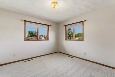 1203 22nd Avenue SW, Austin, MN 55912 - Photo 29