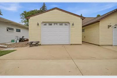 2000 9th Street SW, Austin, MN 55912 - Photo 41