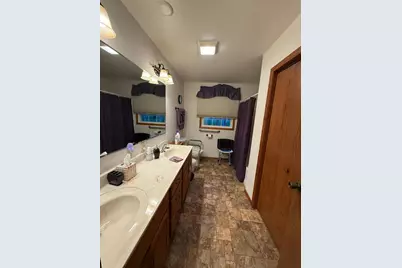 1228 Edgewood Drive, Thief River Falls, MN 56701 - Photo 9