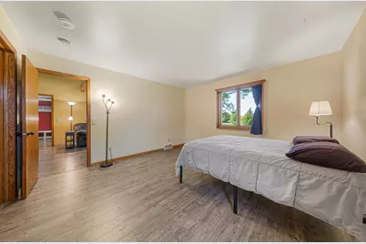 421 10th Avenue SE, Faribault, MN 55021 - Photo 23