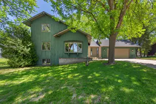 421 10th Ave SE, Faribault, MN 55021 - Photo 1