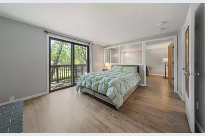 421 10th Avenue SE, Faribault, MN 55021 - Photo 3
