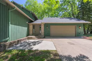 421 10th Ave SE, Faribault, MN 55021 - Photo 41