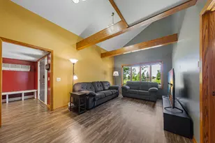 421 10th Ave SE, Faribault, MN 55021 - Photo 9