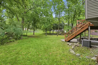 15074 Woodhill Trail, Eden Prairie, MN 55346 - Photo 39