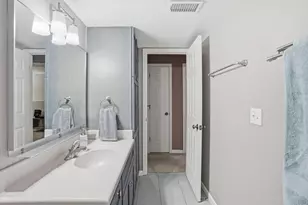 15074 Woodhill Trail, Eden Prairie, MN 55346 - Photo 23