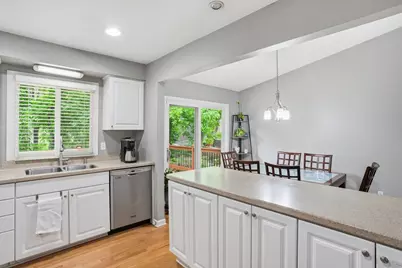 15074 Woodhill Trail, Eden Prairie, MN 55346 - Photo 11