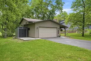15074 Woodhill Trail, Eden Prairie, MN 55346 - Photo 43