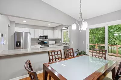 15074 Woodhill Trail, Eden Prairie, MN 55346 - Photo 13