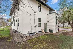 2017 Laurel Ave, Saint Paul, MN 55104 - Photo 49