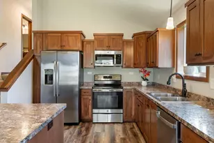 962 York Ct, Brainerd, MN 56401 - Photo 3