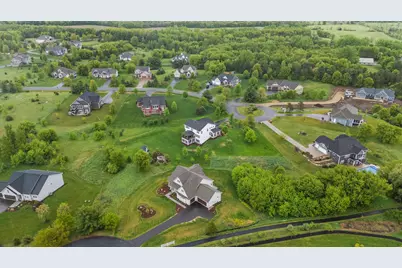 710 Crest Curve, Hudson, WI 54016 - Photo 65