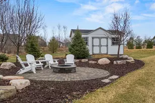 710 Crest Curve, Hudson, WI 54016 - Photo 49