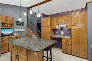 105 Interlachen Rd, Burnsville, MN 55306 - Photo 11