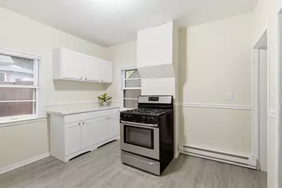 256 Rose Avenue W, Saint Paul, MN 55117 - Photo 9