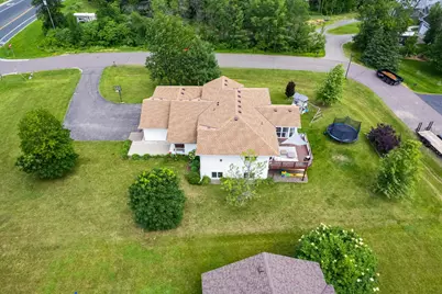29084 Machmeier Court, Lindstrom, MN 55045 - Photo 3