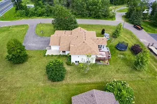 29084 Machmeier Ct, Lindstrom, MN 55045 - Photo 3