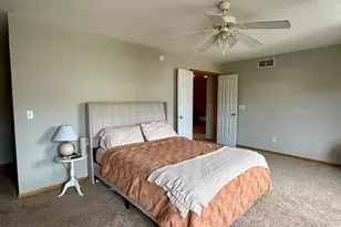 12215 Urbank St NE, Blaine, MN 55449 - Photo 11