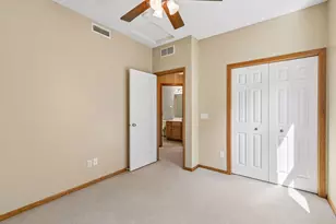 1692 Oakbrooke Way, Eagan, MN 55122 - Photo 31