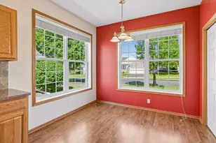 1692 Oakbrooke Way, Eagan, MN 55122 - Photo 17
