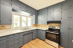 246 E Rooney Ave, Appleton, MN 56208 - Photo 17