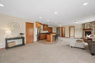 11292 Lambert Ct, Hanover, MN 55341 - Photo 41