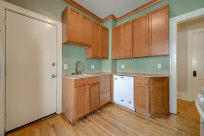 3229 Hennepin Avenue S, Minneapolis, MN 55408 - Photo 15