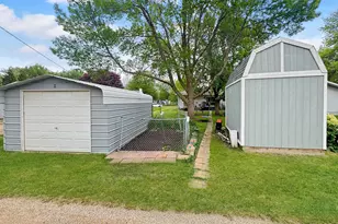 2760 Oak Ave, Slayton, MN 56172 - Photo 15