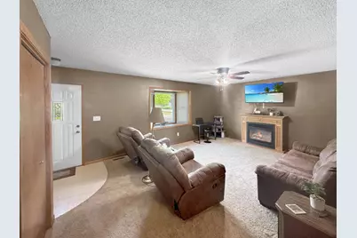 2760 Oak Avenue, Slayton, MN 56172 - Photo 3
