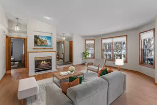 809 Ivy Ln, Eagan, MN 55123 - Photo 7