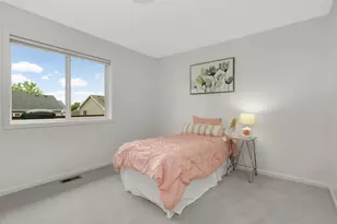 229 Arabian Ave W, Shakopee, MN 55379 - Photo 13