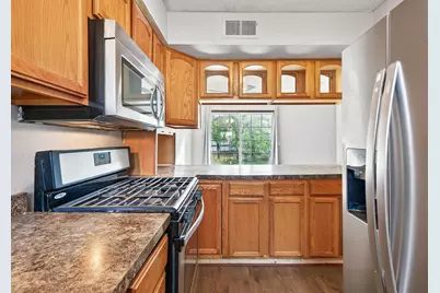 605 Portland Drive E, Burnsville, MN 55337 - Photo 15