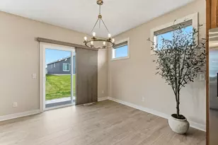 2080 Ridgepointe Dr, Hastings, MN 55033 - Photo 11