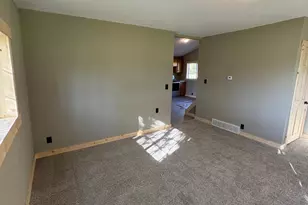 111 NW 1st Ave, Verndale, MN 56481 - Photo 5