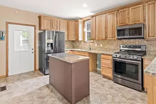 2411 Madison St NE, Minneapolis, MN 55418 - Photo 7