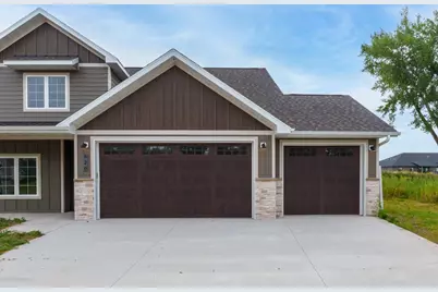 520 Leonard Street, Hawley, MN 56549 - Photo 3