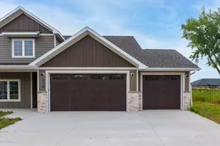 520 Leonard St, Hawley, MN 56549 - Photo 3