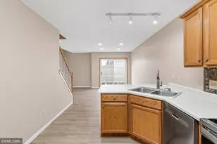 1900 Hawthorne Point, Hudson, WI 54016 - Photo 17